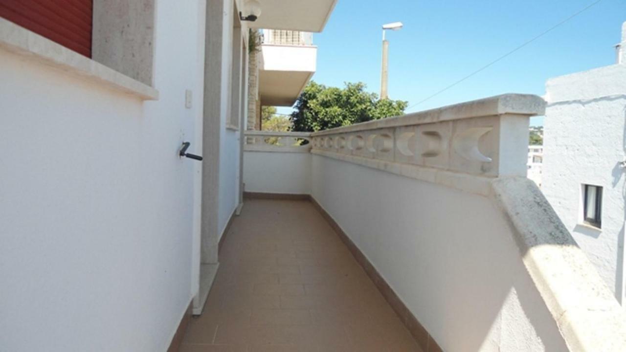 Bilocale Con Spazio Verde Santa Maria di Leuca Bagian luar foto